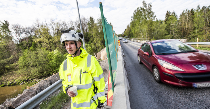 Lietniemen siltatyömaalla tehdään valumuotteja — Savijoen ylittävän sillan remontti valmis loppukesästä