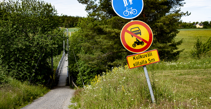 Teilipolun riippusilta käyttökieltoon