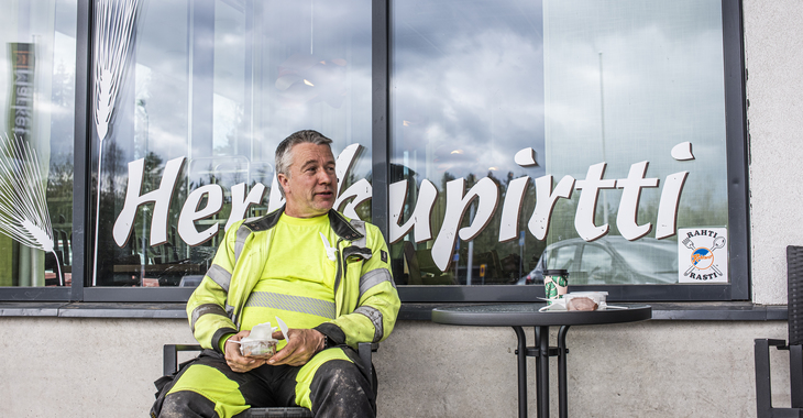 Ravintoloitsijat sinnittelevät ja odottavat kesäkuun helpotuksia