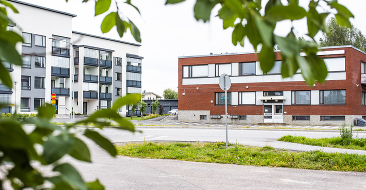 Osuuspankin vanhaa taloa aletaan purkaa