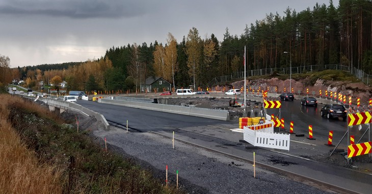 Satiaismäen alikulkukäytävän rakentamistyöt valmistumassa